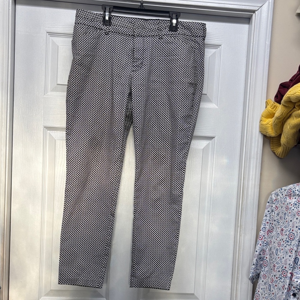 Gap Black with White Diamond Pattern Chino Ankle Pants Sz 8